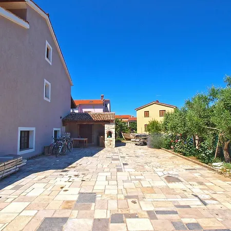 Apartmán Kamelija 316 *